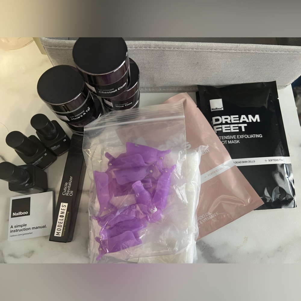 Nail Boo Kit (used only once)